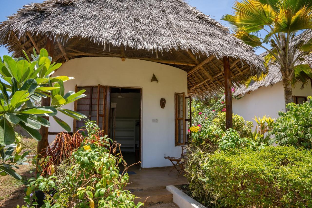 Mawimbi Bungalows Nungwi Zewnętrze zdjęcie
